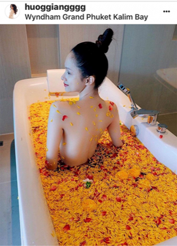 Khoe bạo với ảnh bán nude trong bồn tắm, Hoa hậu Hương Giang lại bị hỏi: Chuẩn bị đi đánh ghen à?-1