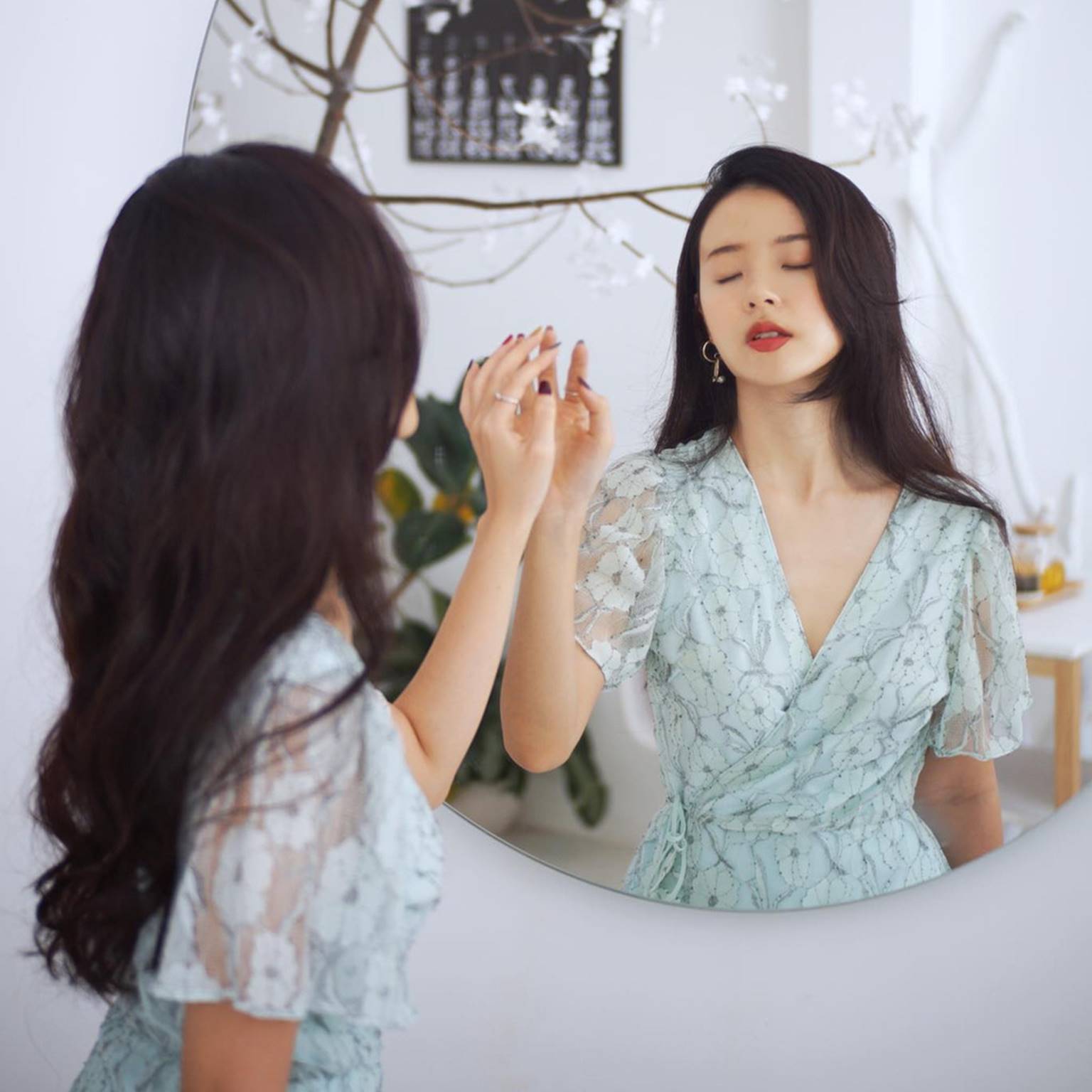 Midu gợi cảm và táo bạo hơn ở tuổi 30-6