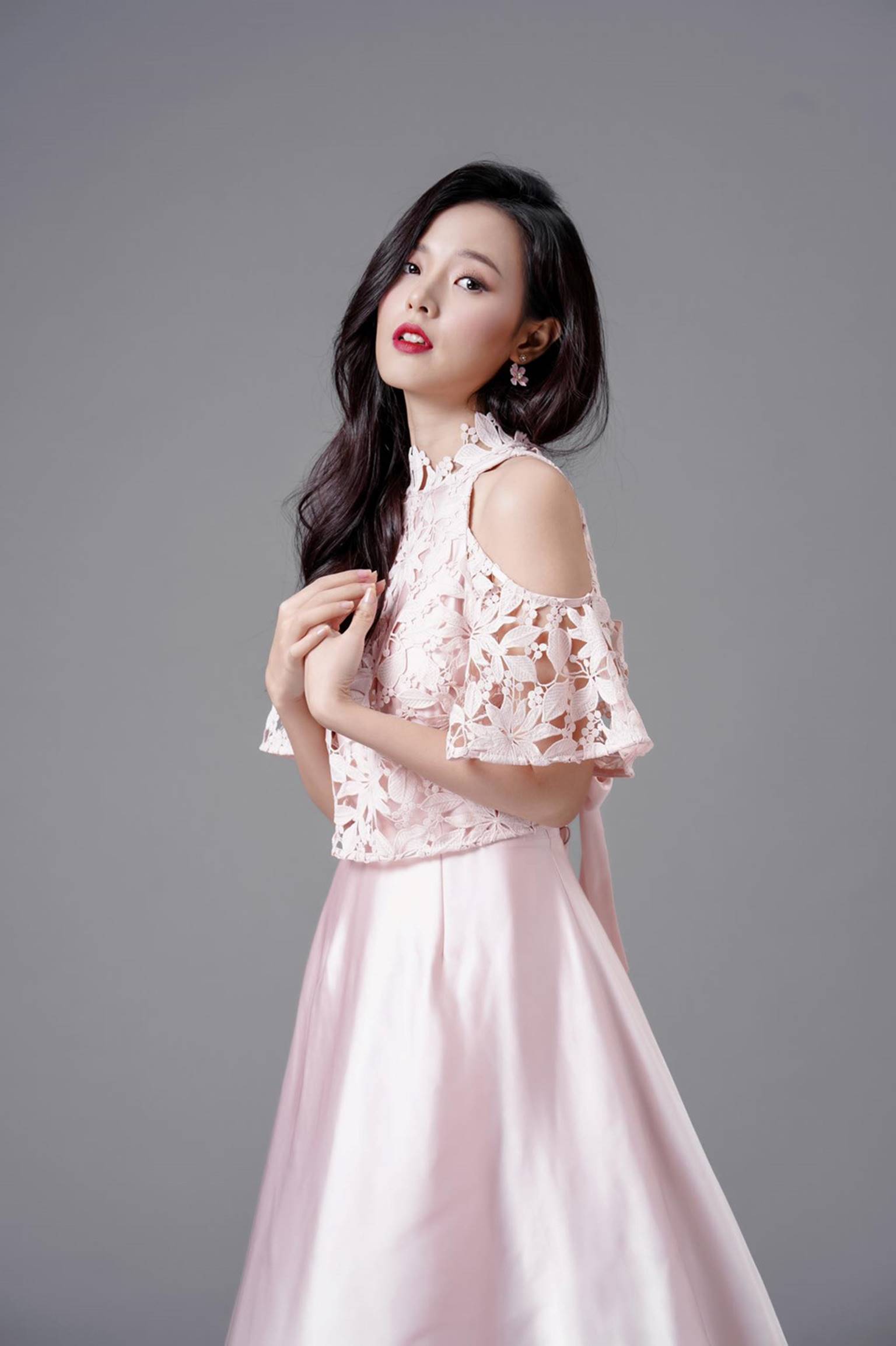 Midu gợi cảm và táo bạo hơn ở tuổi 30-7