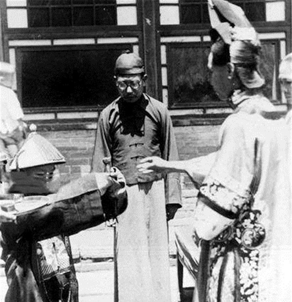 Ảnh hiếm về cách tổ chức hôn lễ của một gia đình quý tộc Trung Quốc thời nhà Thanh-5