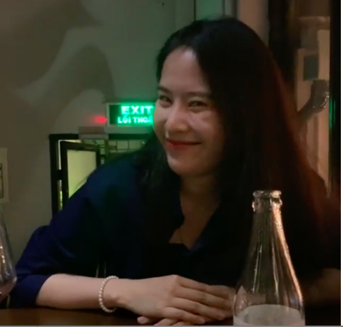 Hết chiêu mang bầu, Nam Em lại cầm chai đập lên đầu và bảo: Không vui thì thôi-4