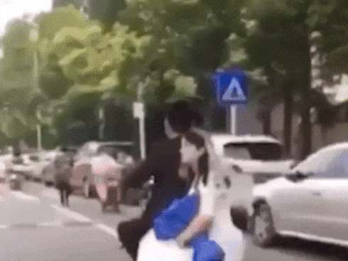 Những sự cố hài hước trong đám cưới