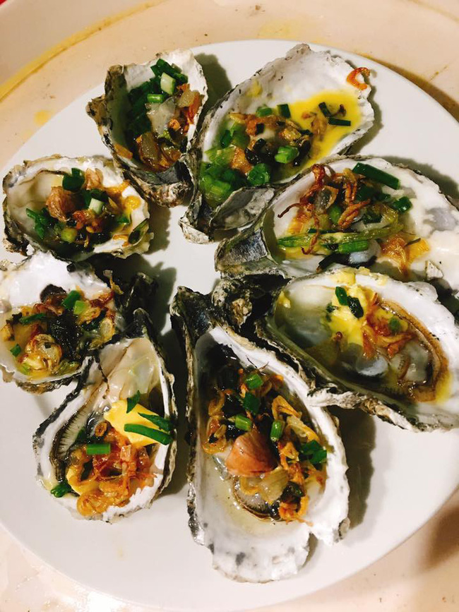 Vợ trẻ tự nhận mình đảm bị chị em mắng tơi bời vì khoe mâm cơm, nhưng lại được tung hô khi bật mí 1 điều-4