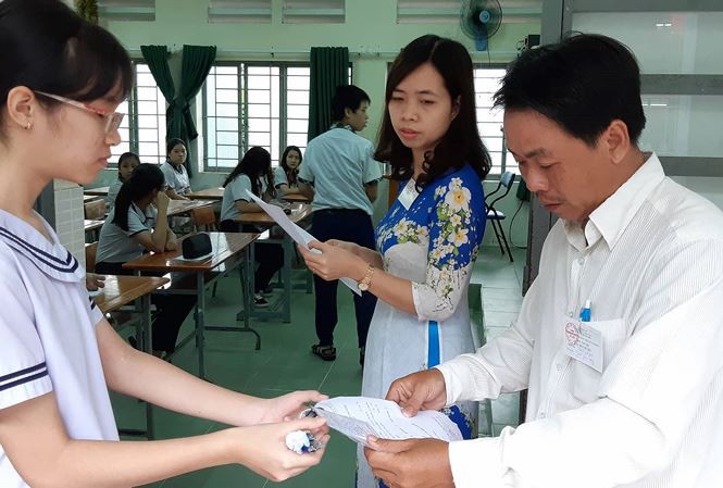 TPHCM: Hơn 30.000 học sinh trượt lớp 10 công lập sẽ đi đâu-1