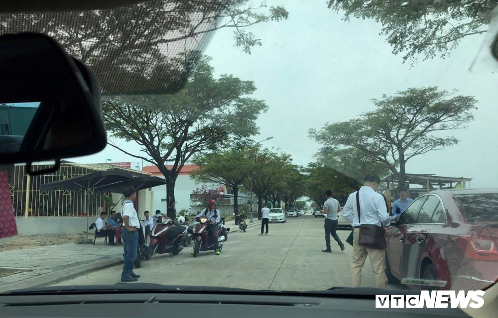 2 tháng lãi 5 tỷ: Vác cả bao tải tiền đi buôn đất-3