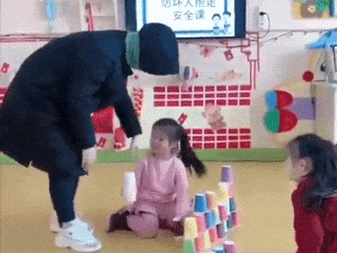 Chiêu tự vệ xuất sắc ông bố bà mẹ nào cũng nên dạy cho con mình-1