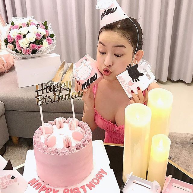 Hot girl Thúy Vy khoe thân hình nóng bỏng ở Phú Quốc-9