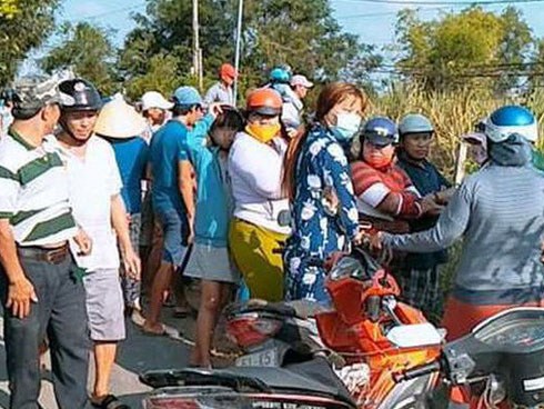 Khởi tố vụ án người vợ ở Long An quơ dao làm chết kẻ trộm giết chồng mình