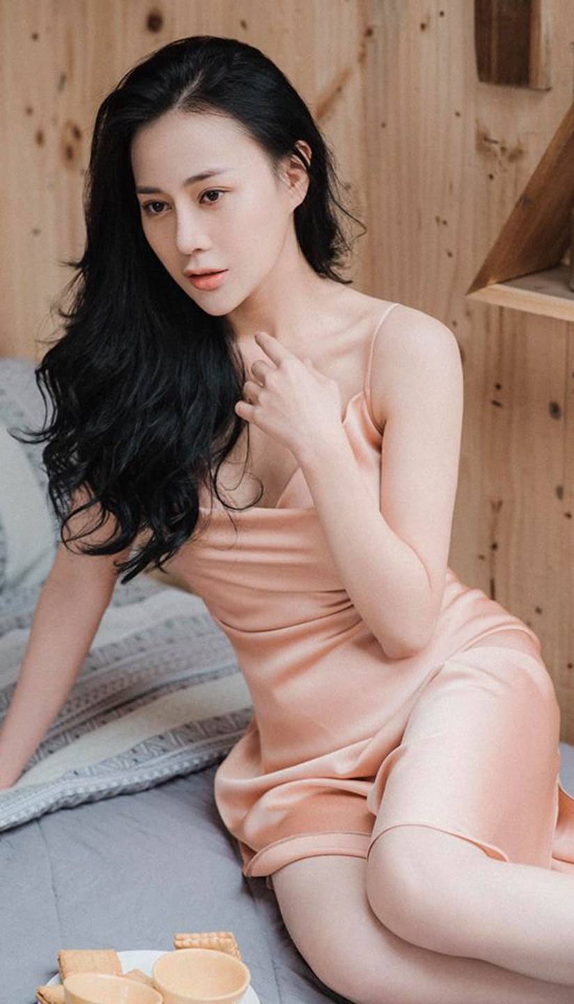 Cận cảnh nhan sắc ngày càng lên hương của Quỳnh búp bê Phương Oanh sau dao kéo-3