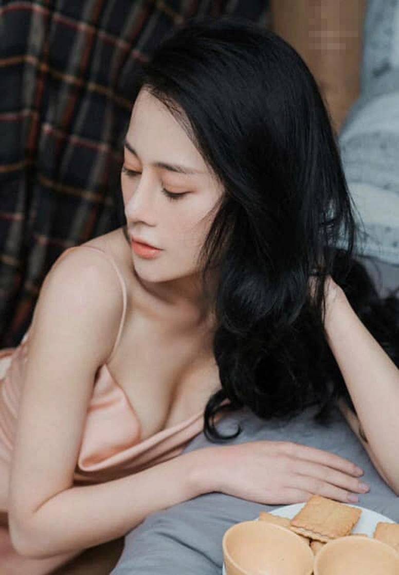 Cận cảnh nhan sắc ngày càng lên hương của Quỳnh búp bê Phương Oanh sau dao kéo-6