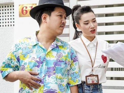 Chia sẻ đoạn hội thoại tình tứ của 2 vợ chồng, Nhã Phương - Trường Giang khiến fan phấn khích: