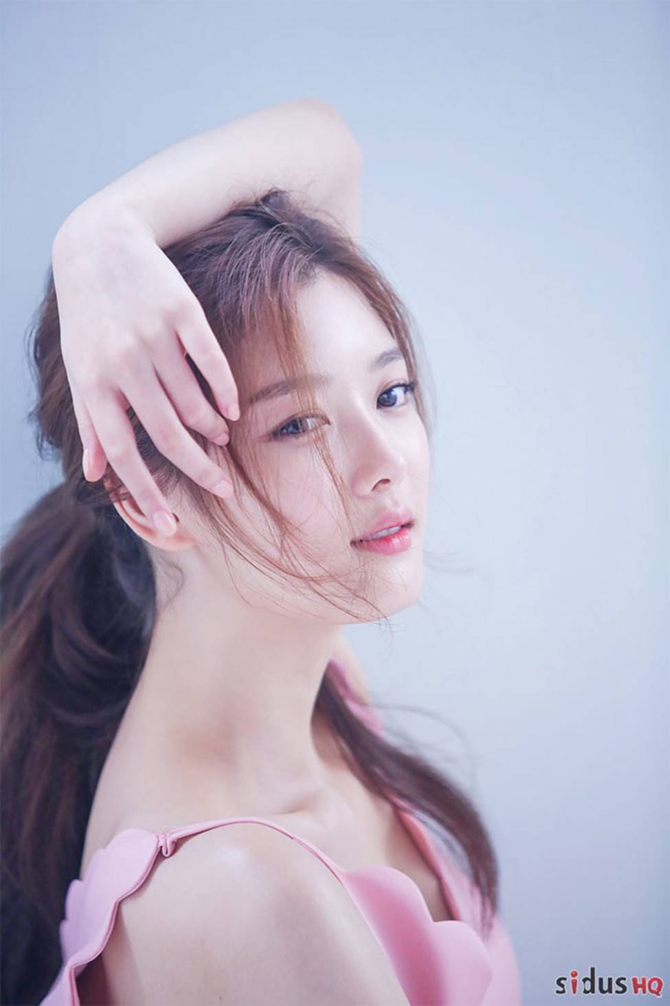 Vẻ đẹp tinh khôi của thiếu nữ xinh đẹp nhất Hàn Quốc | Tin tức Online
