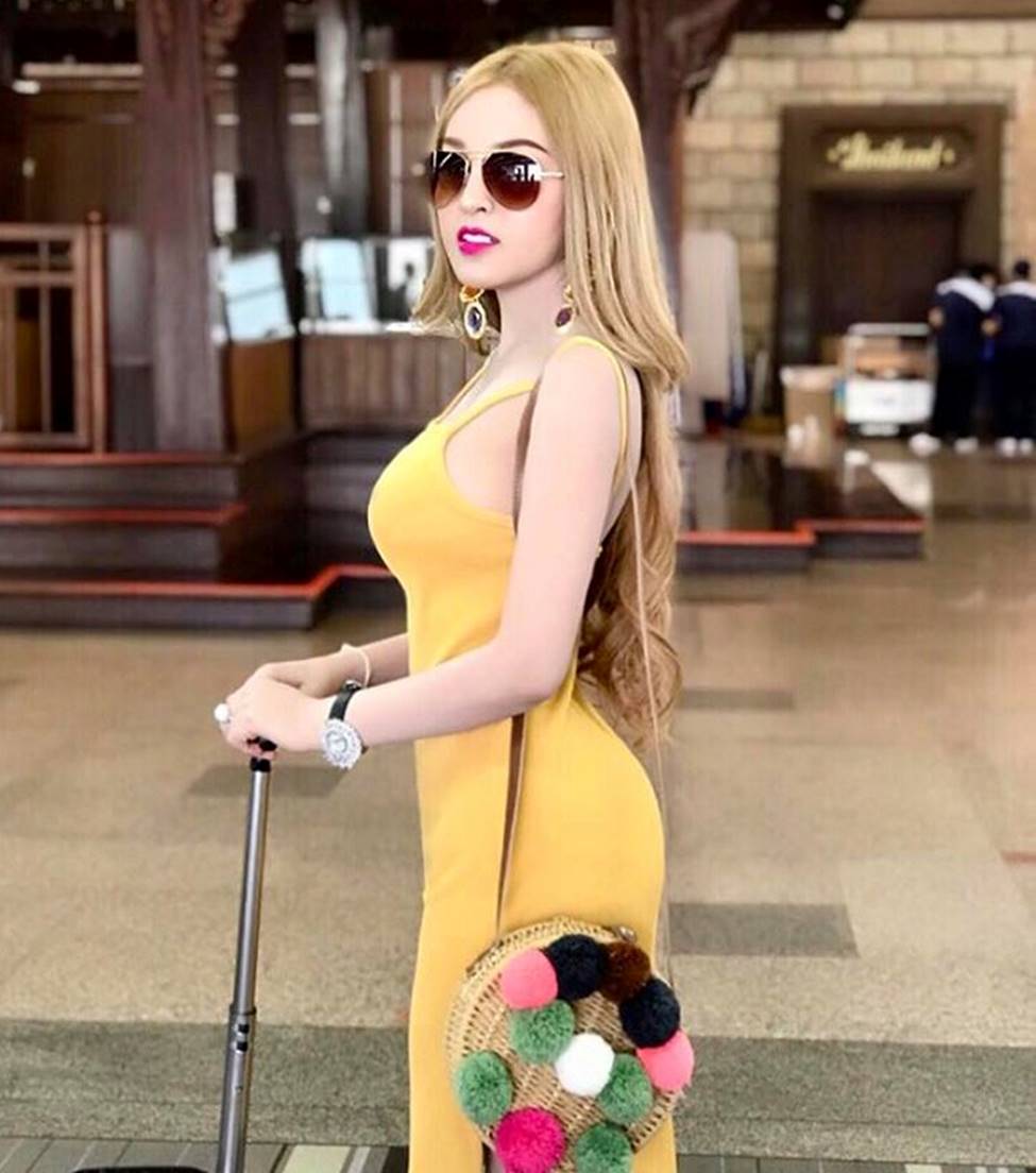 Quốc bảo mỹ nữ Campuchia hứa tiết chế thời trang sexy nhưng sự thật trái ngược-11