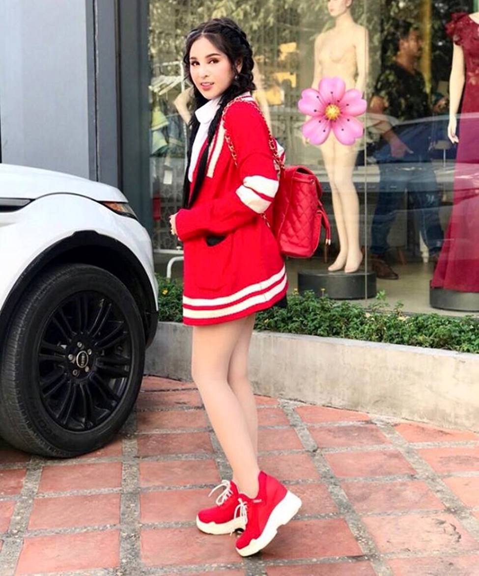Quốc bảo mỹ nữ Campuchia hứa tiết chế thời trang sexy nhưng sự thật trái ngược-13