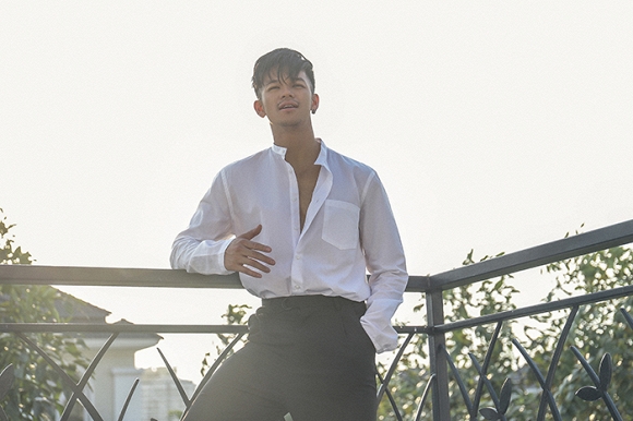 Nhân dịp Valentine trắng, Trọng Hiếu hoá soái ca, tình tứ bên mĩ nhân-1