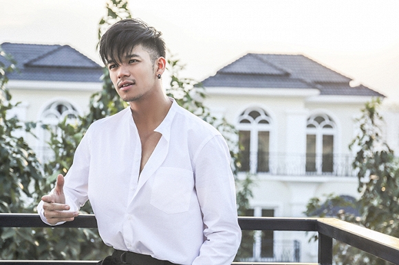 Nhân dịp Valentine trắng, Trọng Hiếu hoá soái ca, tình tứ bên mĩ nhân-2