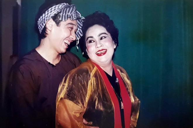 Nghệ sĩ Thái Quốc: Từ bỏ sự nghiệp đang lên, gần 15 năm chăm sóc cha tai biến, mẹ mất trí nhớ-3