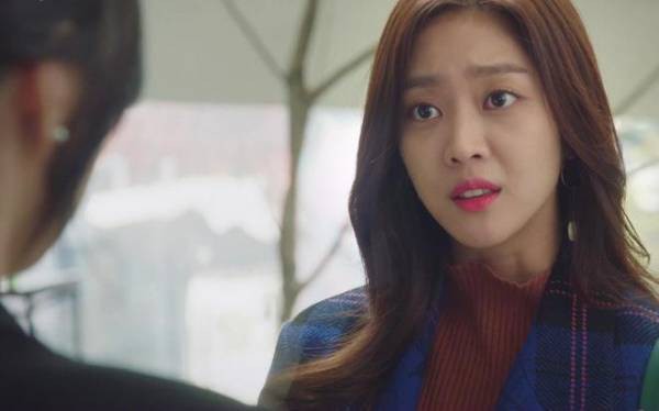 Mẹ chồng xui con trai giấu tiền cho kỹ vào, con dâu bực quá phán một câu khiến bà thì im re, chồng thì phát ngại-2