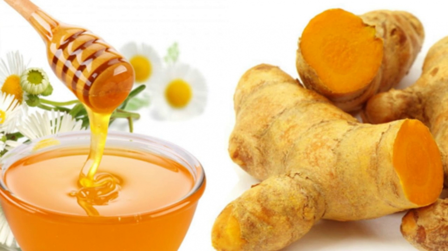 Thái nghệ ngâm mật ong thoa lên mặt, sau 2 tuần điều này đã xảy ra-2