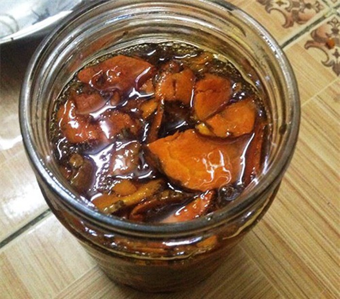 Thái nghệ ngâm mật ong thoa lên mặt, sau 2 tuần điều này đã xảy ra-4