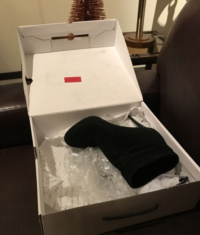 Sốc lên tận óc với những món đồ nhận được khi mua qua mạng-2