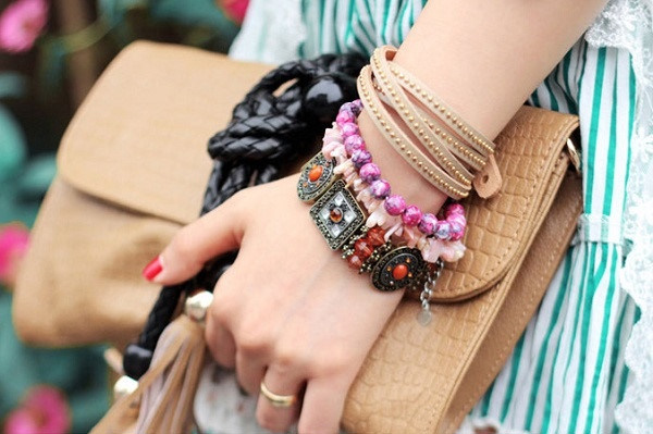 Đeo vòng tay đúng phong thủy giúp chủ nhân gặp xui hóa lành mọi việc thuận lợi lên như diều gặp gió-2