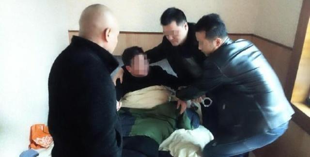 Mẹ mời thầy cúng cho con gái ế, nào ngờ khiến con rơi vào bẫy của yêu râu xanh-2