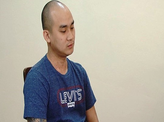 Bị kiểm tra nồng độ cồn, côn đồ dọa lấy súng bắn CSGT-2