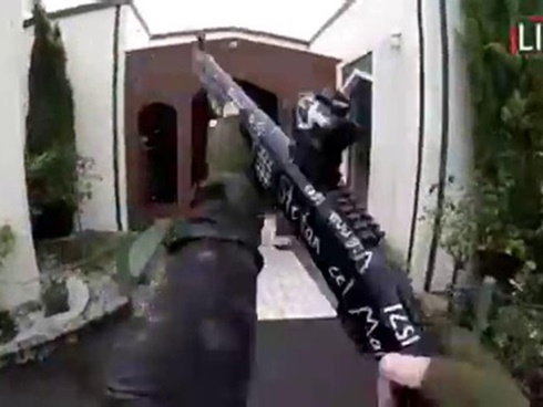 Ngày đen tối nhất lịch sử sau 2 vụ xả súng liên tiếp ở New Zealand-12