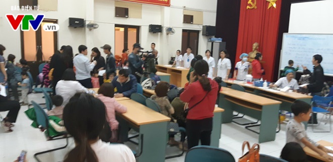 Nghi nhiễm sán lợn: hàng trăm trẻ mầm non ở Bắc Ninh được đưa về Hà Nội xét nghiệm-2