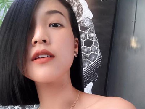 Hoàng Oanh thừa nhận bớt 