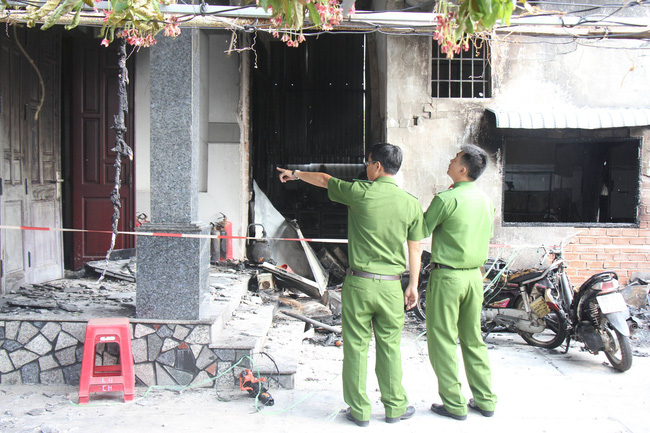 Cháy cửa hàng điện tử, 3 người một gia đình chết thảm, trong đó có bé gái mới 10 tuổi-2