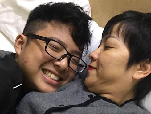 MC Thảo Vân nhắn gửi xúc động đến con: Mẹ luôn mong muốn có một gia đình đầy đủ-4