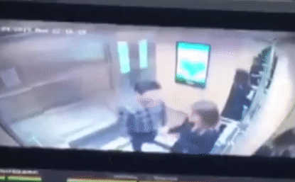 Vụ cô gái bị ép hôn trong thang máy: Hoãn buổi xin lỗi vì gã yêu râu xanh sợ bị hành hung-1