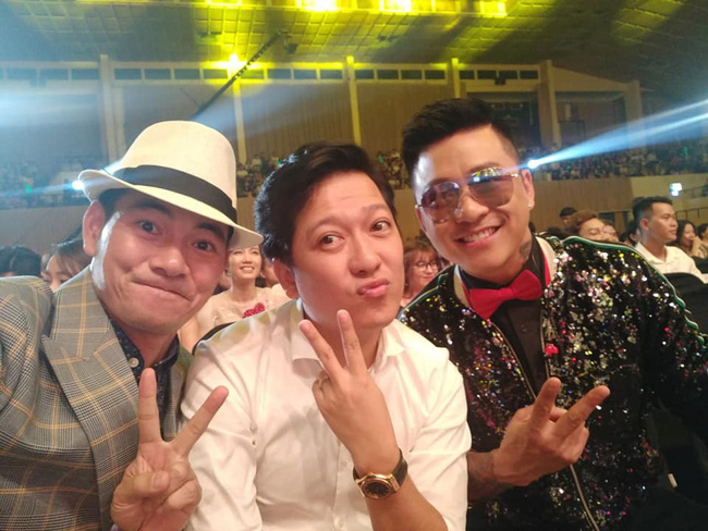 Tuấn Hưng lần đầu hội ngộ Trường Giang sau ồn ào chụp ảnh cùng Quế Vân - Nam Em để mỉa mai nam danh hài-1