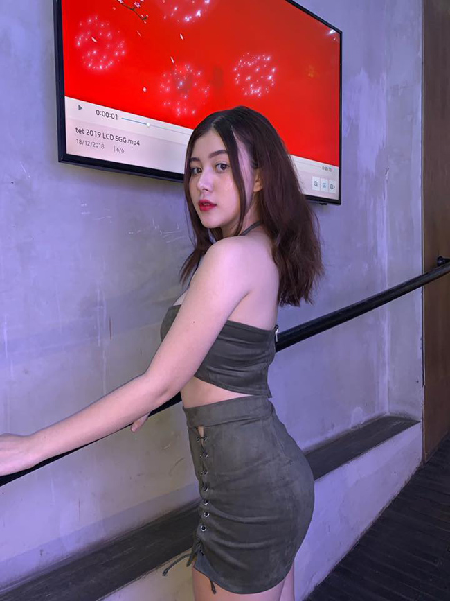 Bông hồng lai Việt - Mỹ gợi cảm hút hồn ở tuổi 17-17