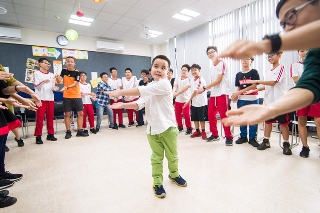 Giọt nước mắt của mẹ và bức tâm thư nhờ cộng đồng tìm trường cho con vào lớp 1-6