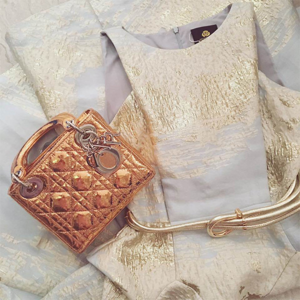 Hiếm có hot girl nào giản dị và tiết kiệm như Midu, một chiếc váy mặc đến hơn 3 lần-12