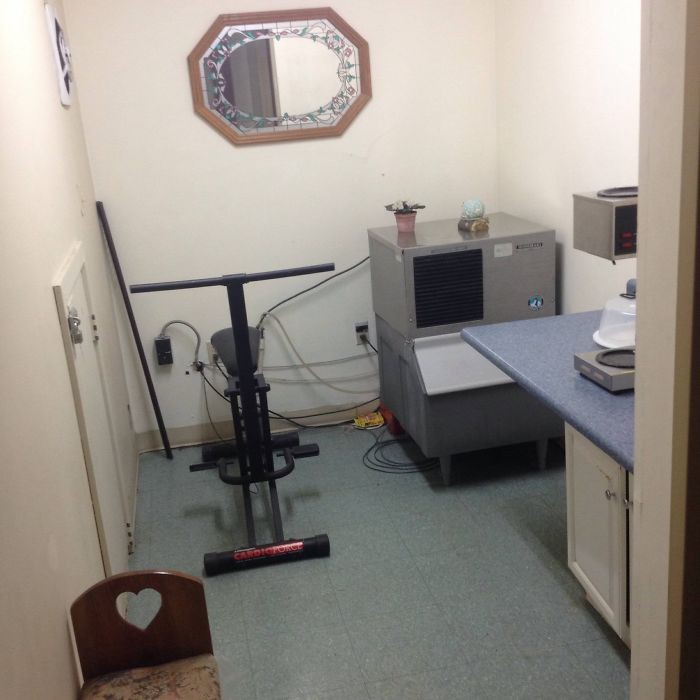 Chùm ảnh: Đi du lịch đừng dại mà ở những khách sạn có thiết kế thảm họa thế này dù rẻ đến mấy-2