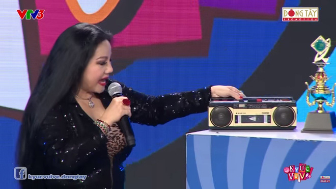 Ca sĩ Ngọc Ánh khoe sự giàu có, nổi tiếng và những món đồ đắt tiền trị giá vài cây vàng-3