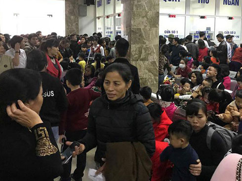 Mang thịt thối vào trường ở Bắc Ninh: Tiết lộ bất ngờ về bà Hiệu trưởng hàng xóm và sự phẫn uất của người dân-3