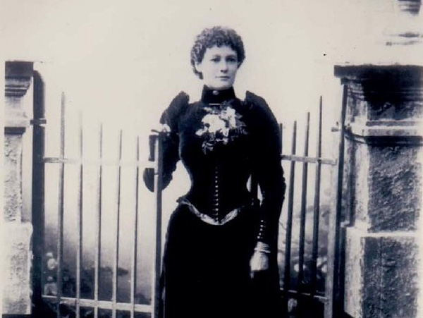 Đầu độc chồng và 3 đứa con, người đàn bà nham hiểm không ngờ lại bị vạch tội chỉ bởi một cái bẫy đơn giản-1