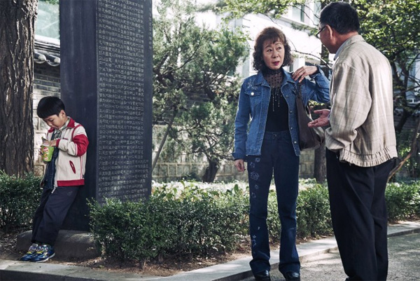 Những cụ bà hành nghề mại dâm ở Hàn Quốc: Con cái không quan tâm, bị đẩy vào đường cùng trong xã hội-3