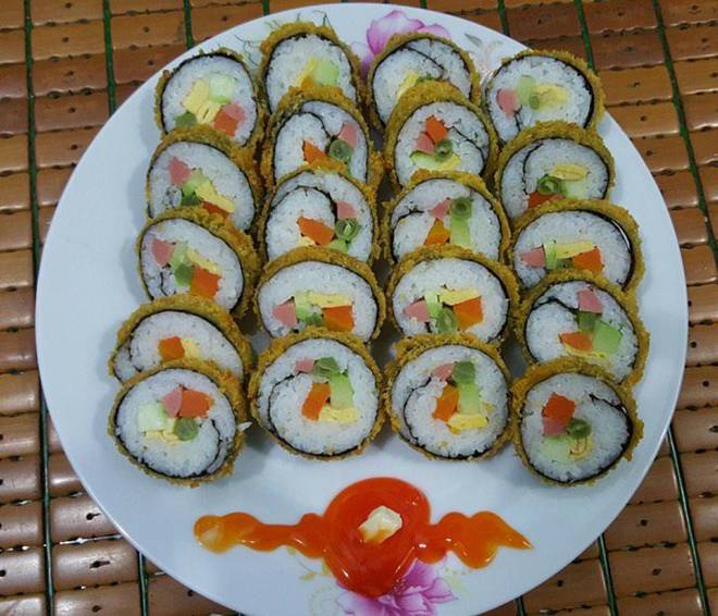 Cơm sinh viên 2 người giá rẻ 12 nghìn/bữa của cô gái 21 tuổi khiến bà nội trợ bái phục”-9