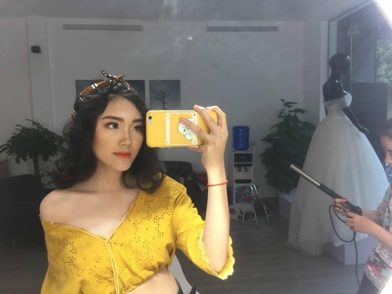 Nữ sinh Thanh Hoá nổi như cồn với bức ảnh thẻ xinh như hotgirl, đã vậy còn học giỏi, hát hay và là cao thủ võ thuật-5