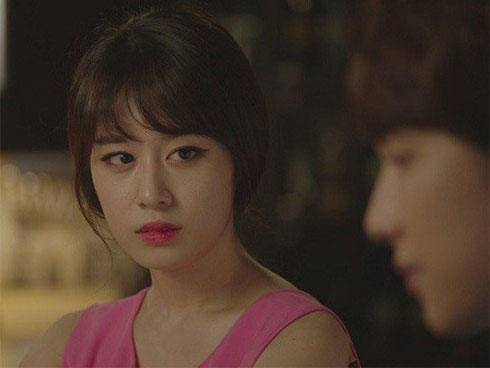 Phát hiện chồng làm việc” cùng gái lạ, vợ quyết ra tay không ngờ gây hoạ-3