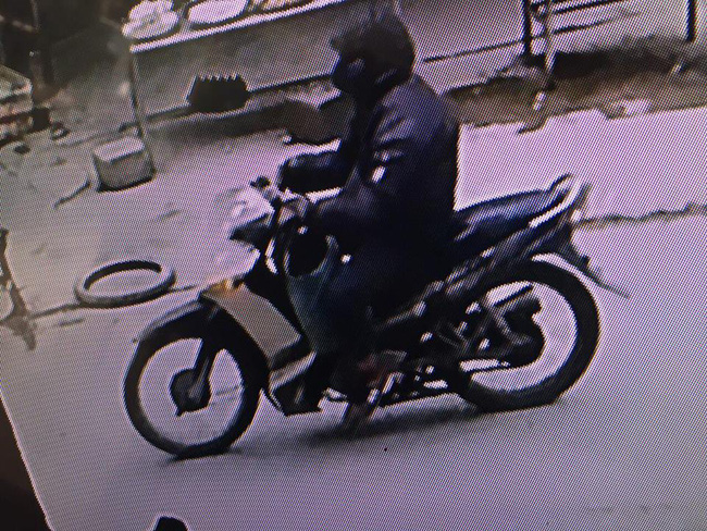 Vụ bé gái lớp 9 bị xâm hại ở vườn chuối: Mẹ chua xót kể lại giây phút con gái kiệt sức thoát khỏi tay đối tượng-2