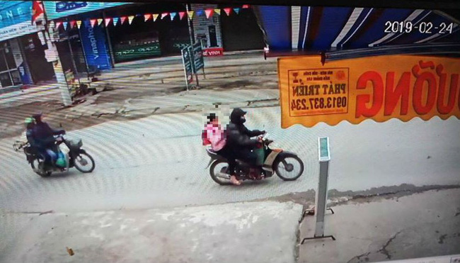 Vụ bé gái lớp 9 bị xâm hại ở vườn chuối: Mẹ chua xót kể lại giây phút con gái kiệt sức thoát khỏi tay đối tượng-3