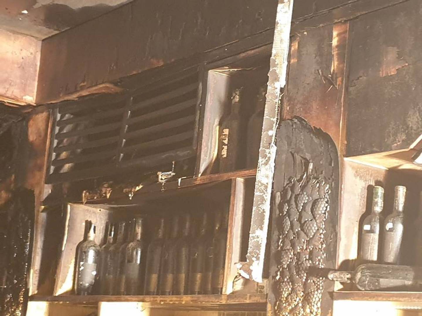 Cháy khách sạn ở Hải Phòng: Nữ nhân viên tử vong là người báo tin-13