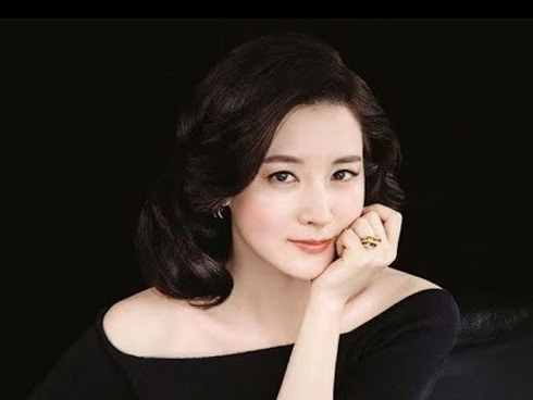 Phụ nữ tuổi này 30 tuổi hôn nhân hạnh phúc, 40 tuổi chồng con thành đạt, 50 tuổi cuộc đời viên mãn-4